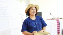 เรื่องเล่าจากพี่อ๋วน คุณจันทร์เพ็ญ สินสอน ประธานมูลนิธิเพื่อสุขภาพชุมชน จ.สุรินทร์