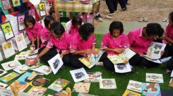 มหกรรมอ่านยกกำลังสุข ปลุกพลังครอบครัวสุรินทร์รักการอ่าน ปี2