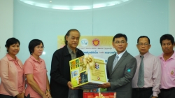 โครงการ  “ร้อยสิบปีร้อยใจ มอบหนังสือเป็นของขวัญให้สังคม”