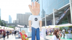 “คนไทยขอมือหน่อย ปี2”