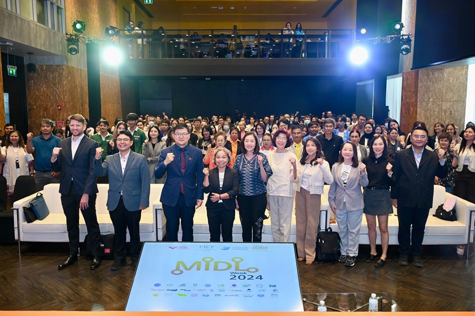 ภาพประกอบข่าวกิจกรรม “MIDL Week” หรือ “สัปดาห์รู้เท่าทันสื่อสารสนเทศและดิจิทัล