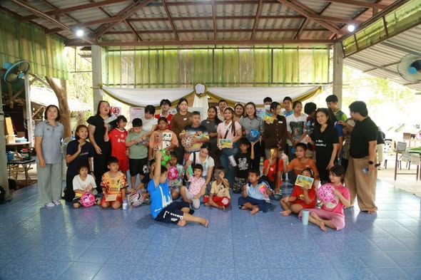 ภาพประกอบข่าวกิจกรรม ระยอง ติวเข้มทักษะเล่านิทานภาพให้ Young Gen พร้อมเปิด Food Course ฝึกเชฟตัวน้อย